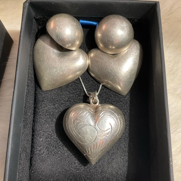 Jewelry - Sterling Silver Puffy Heart SET